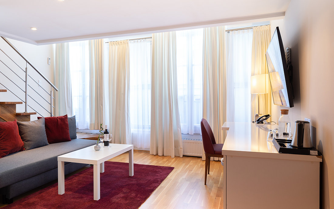 Wohnzimmer im Studio Superior Apartment
