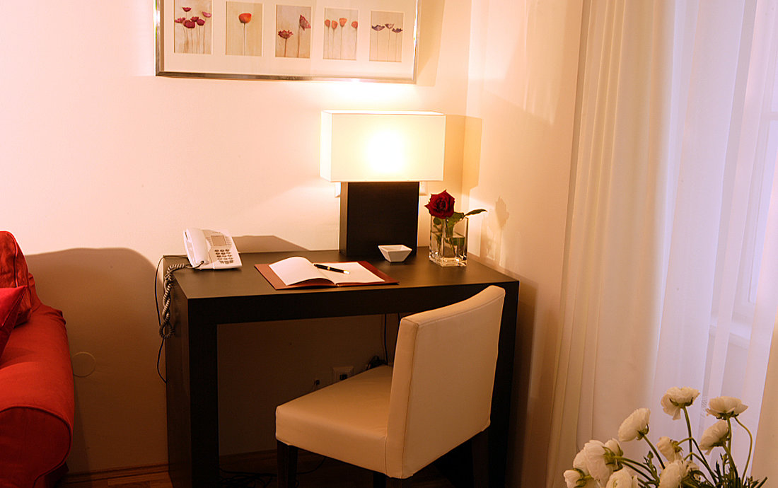 Studio Superior Apartments Wohnzimmer